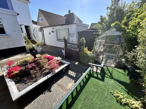 Photo 31- click for photo gallery